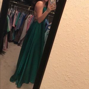 Sherri hill green dress